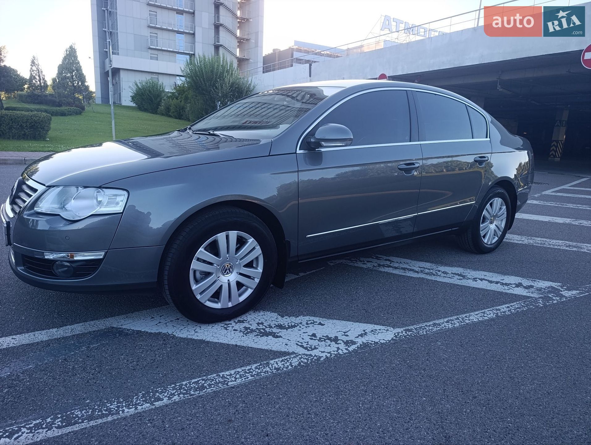 Volkswagen Passat 2008 VIN WVWZZZ3CZ8P080108 фото оголошення 4 з 74
