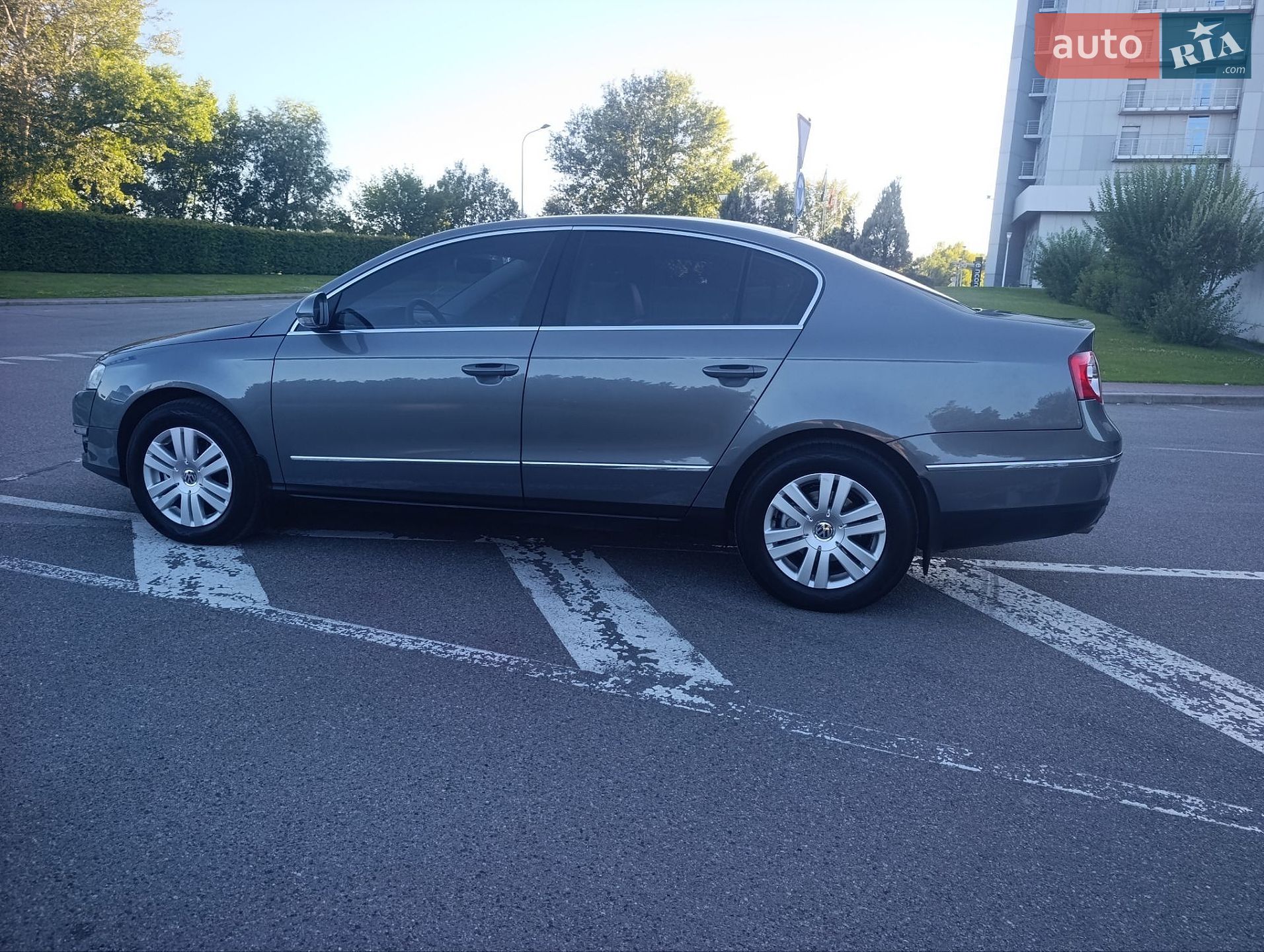 Volkswagen Passat 2008 VIN WVWZZZ3CZ8P080108 фото оголошення 9 з 74