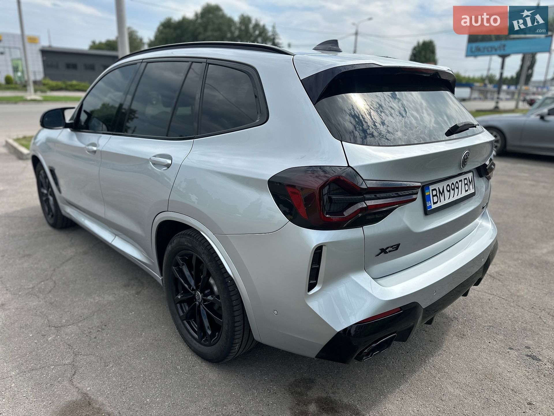 BMW X3 2019 VIN 5UXTR9C54KLP90093 фото оголошення 10 з 25
