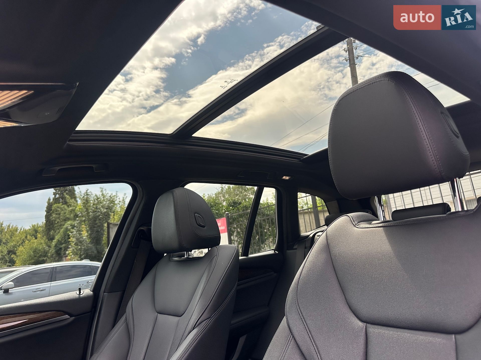 BMW X3 2019 VIN 5UXTR9C54KLP90093 фото оголошення 24 з 25