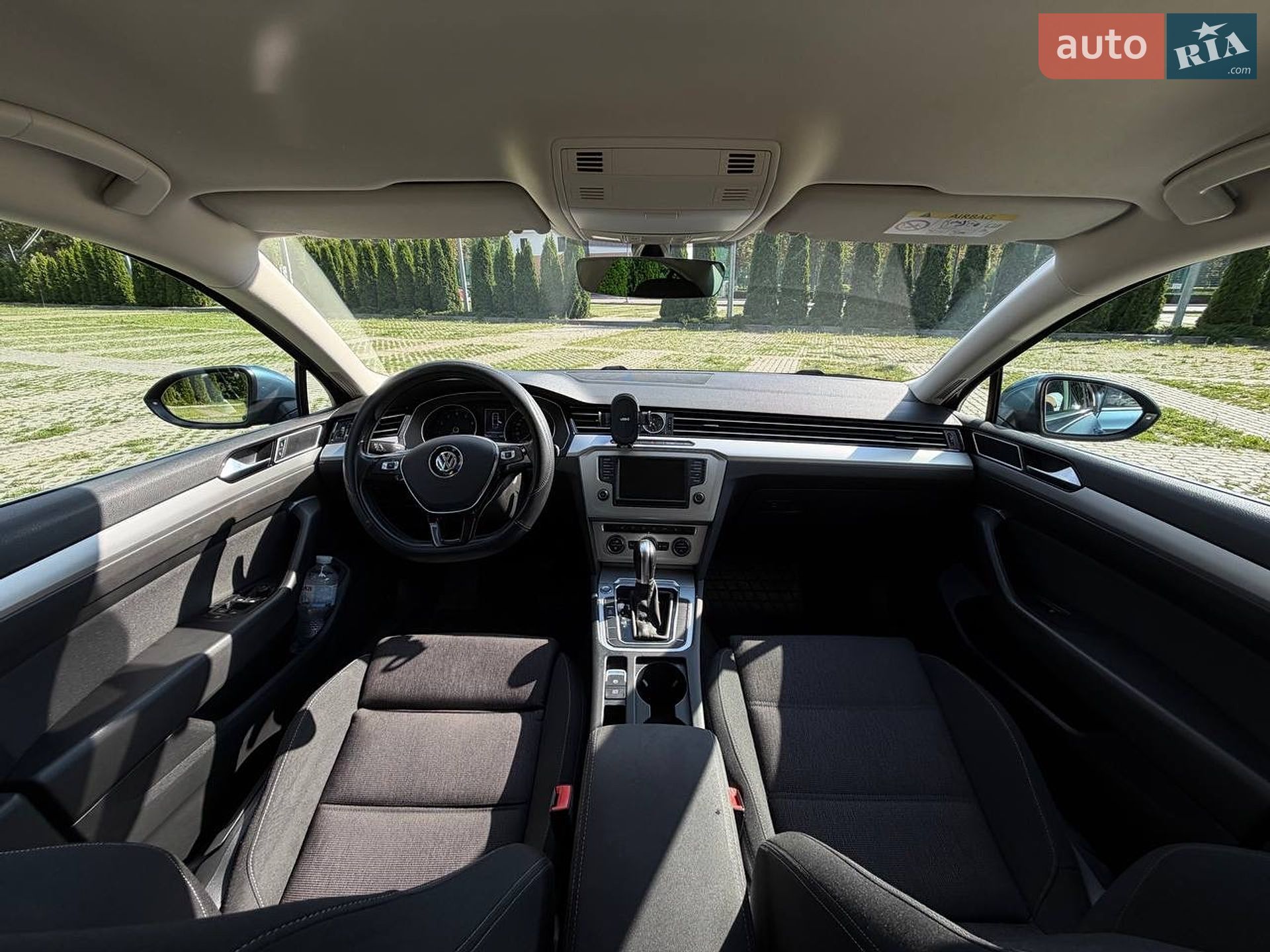 Volkswagen Passat 2015 VIN WVWZZZ3CZGE122234 фото оголошення 2 з 31