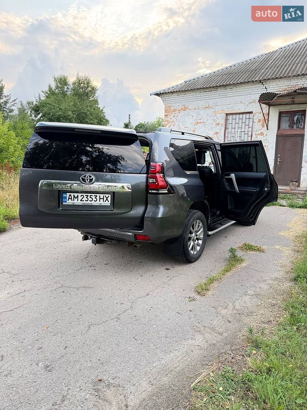 Toyota Land Cruiser Prado 2020 VIN JTEBR3FJ90K162175 фото оголошення 6 з 21