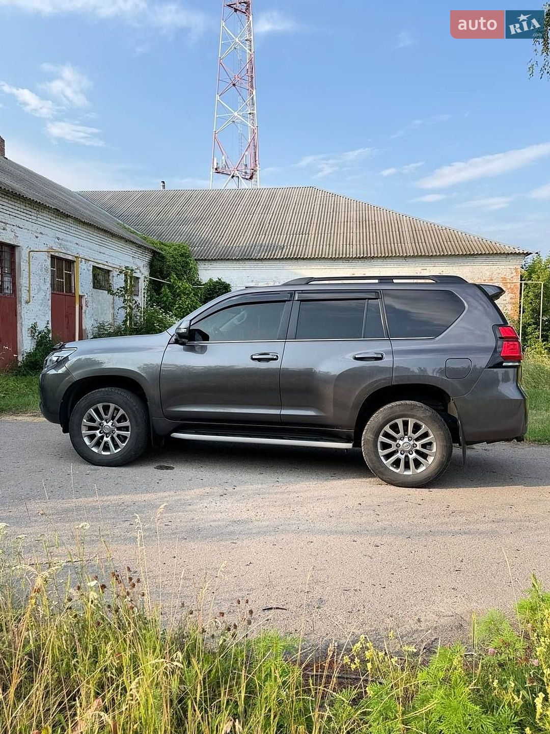 Toyota Land Cruiser Prado 2020 VIN JTEBR3FJ90K162175 фото оголошення 4 з 21