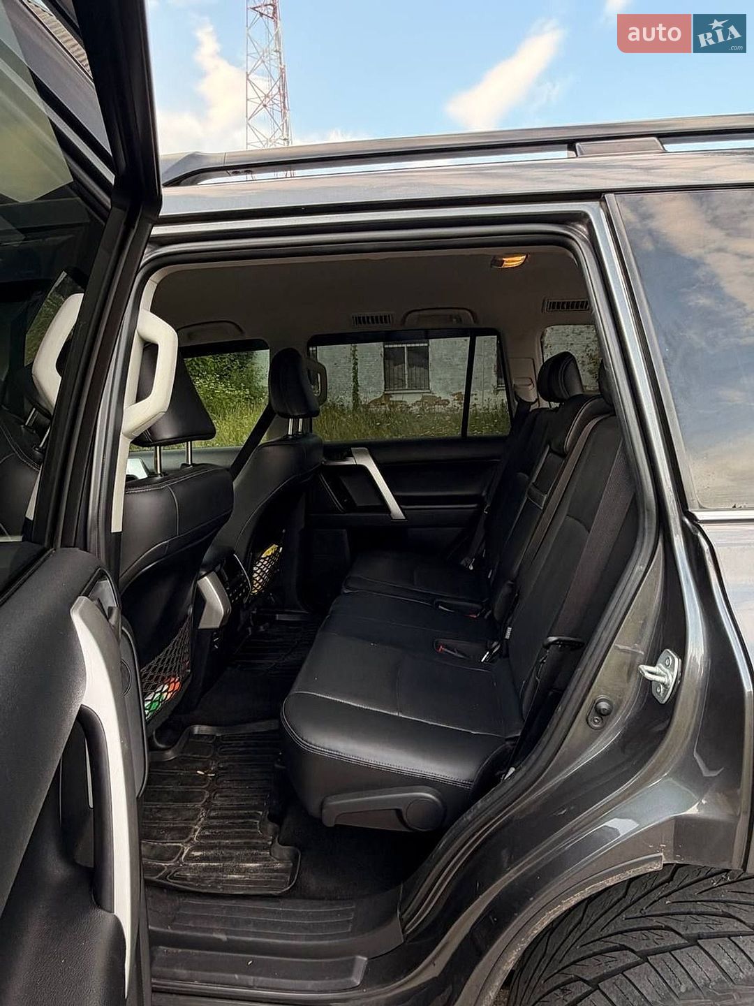 Toyota Land Cruiser Prado 2020 VIN JTEBR3FJ90K162175 фото оголошення 8 з 21