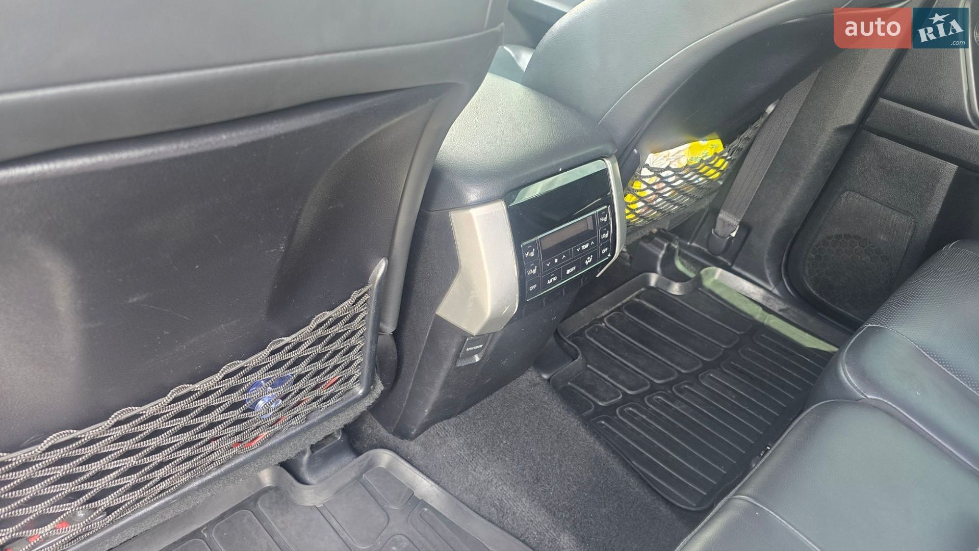 Toyota Land Cruiser Prado 2020 VIN JTEBR3FJ90K162175 фото оголошення 18 з 21