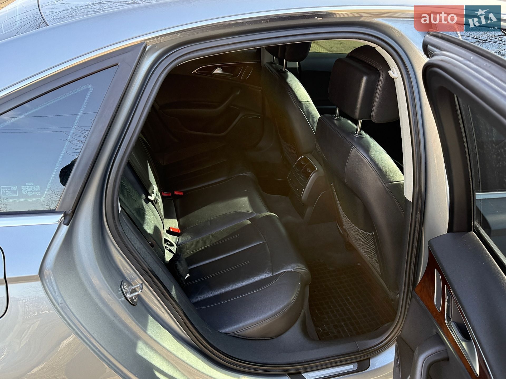 Audi A6 2013 VIN WAUFGAFC8EN023210 фото оголошення 14 з 14
