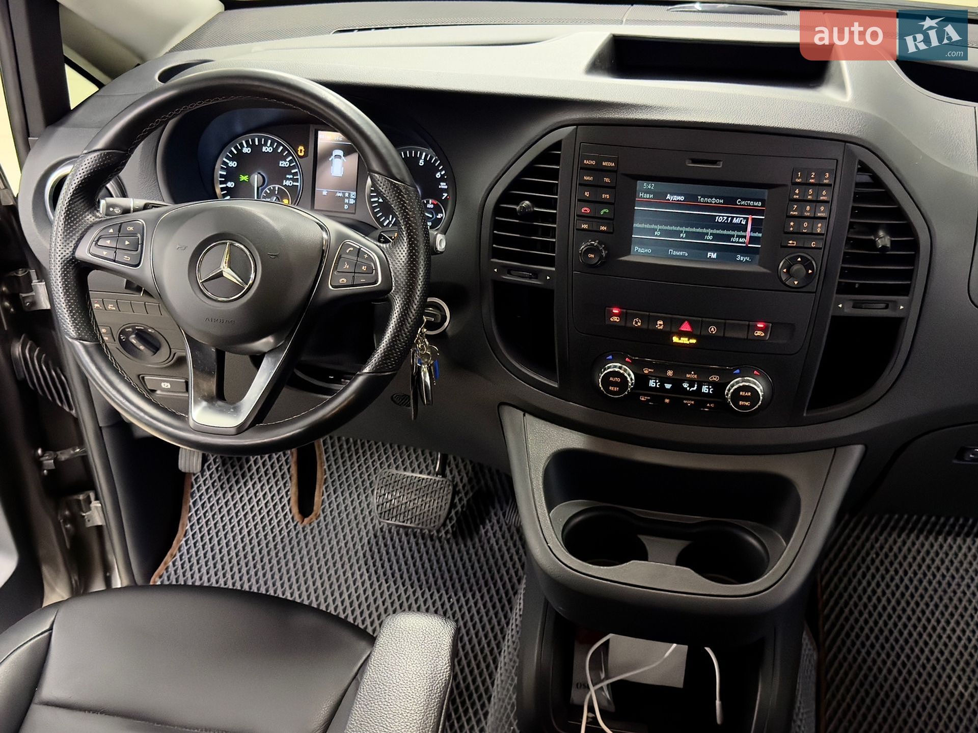 Mercedes-Benz Metris 2017 VIN WD4PG2EEXH3295568 фото оголошення 19 з 22