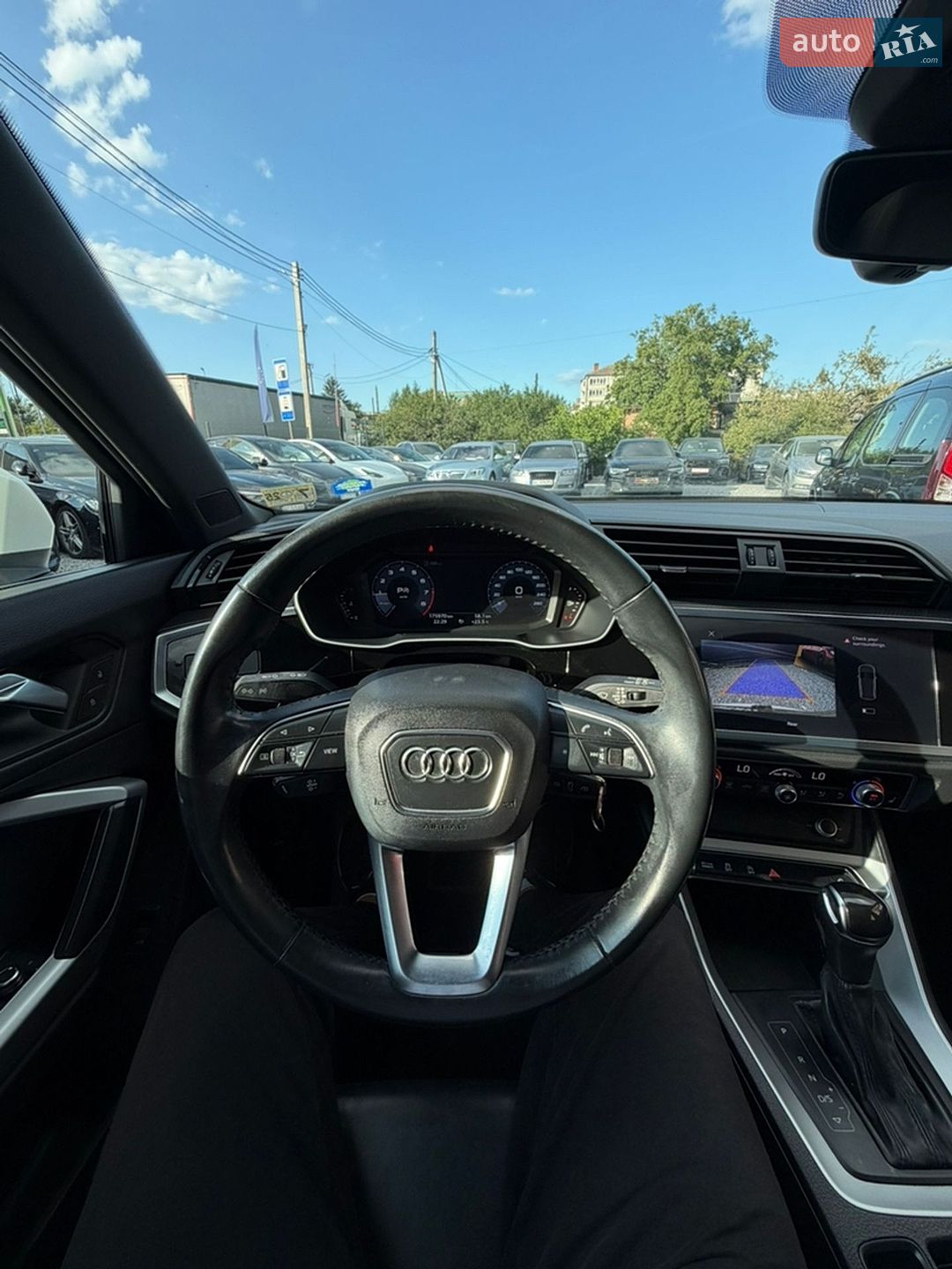 Audi Q3 2020 VIN WA1AECF32L1029498 фото оголошення 24 з 32