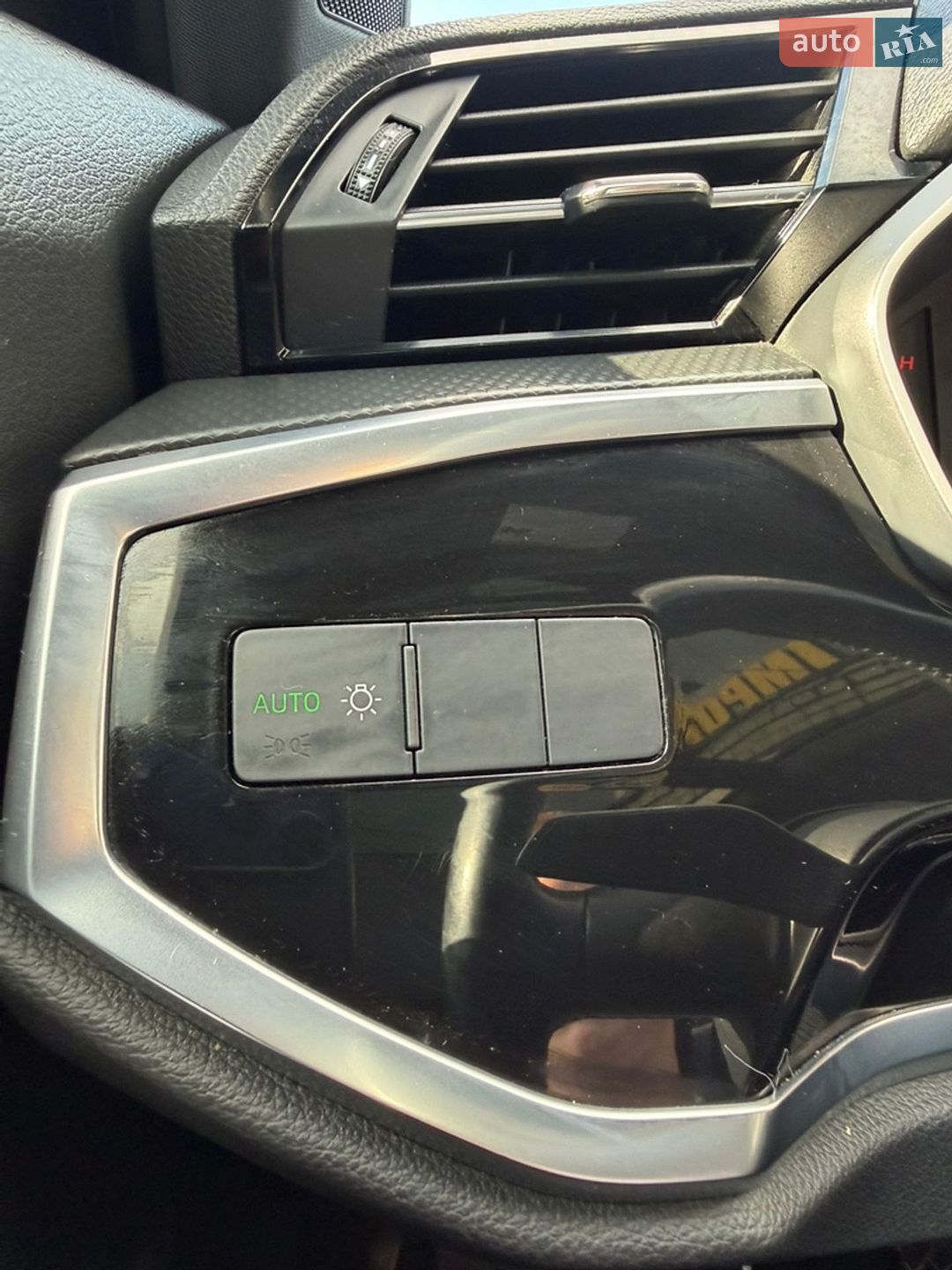 Audi Q3 2020 VIN WA1AECF32L1029498 фото оголошення 27 з 32