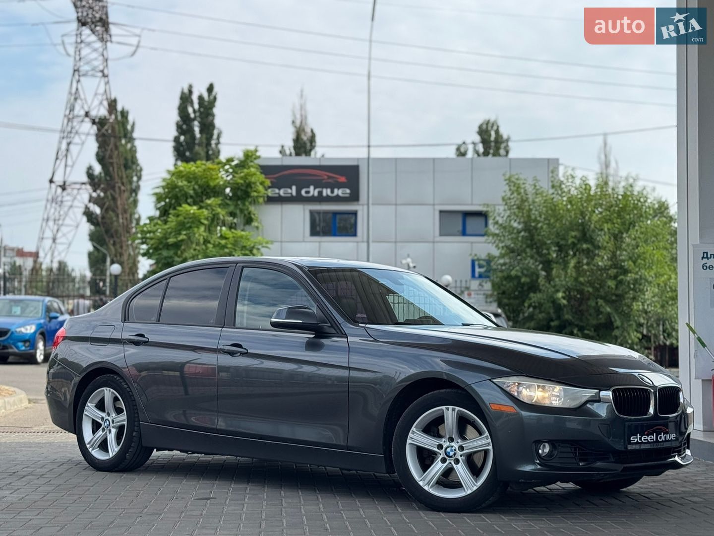 BMW 3 Series 2014 VIN WBA3A5G55ENN66283 фото оголошення 4 з 18