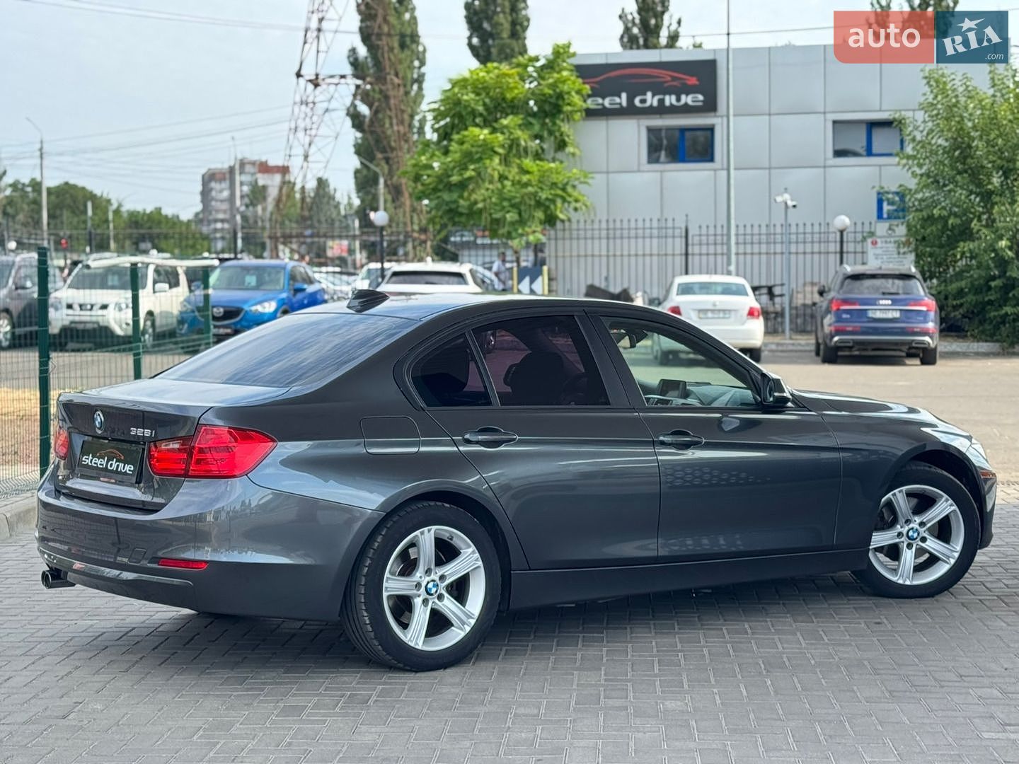 BMW 3 Series 2014 VIN WBA3A5G55ENN66283 фото оголошення 7 з 18