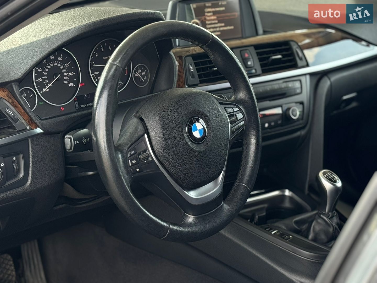BMW 3 Series 2014 VIN WBA3A5G55ENN66283 фото оголошення 9 з 18