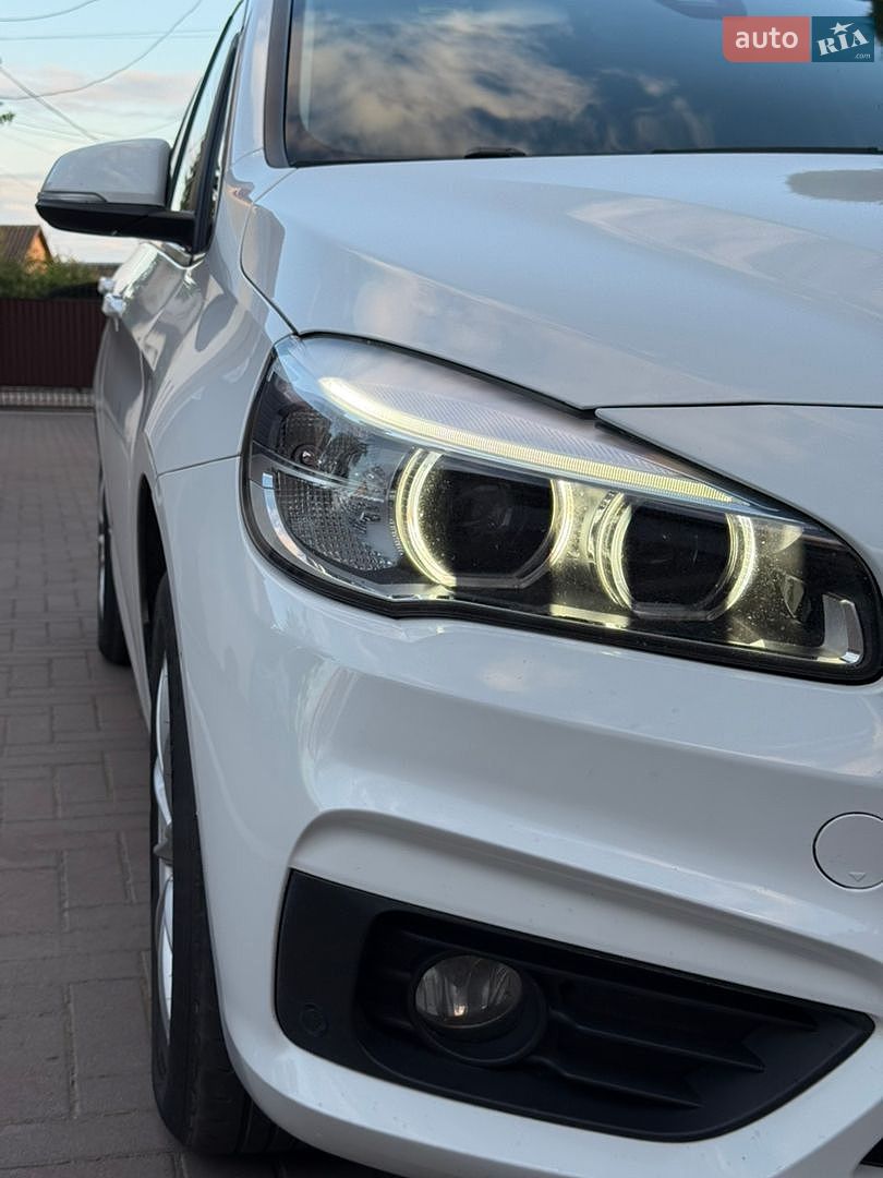 BMW 2 Series Gran Tourer 2017 VIN WBA2E510605H13249 фото оголошення 8 з 17