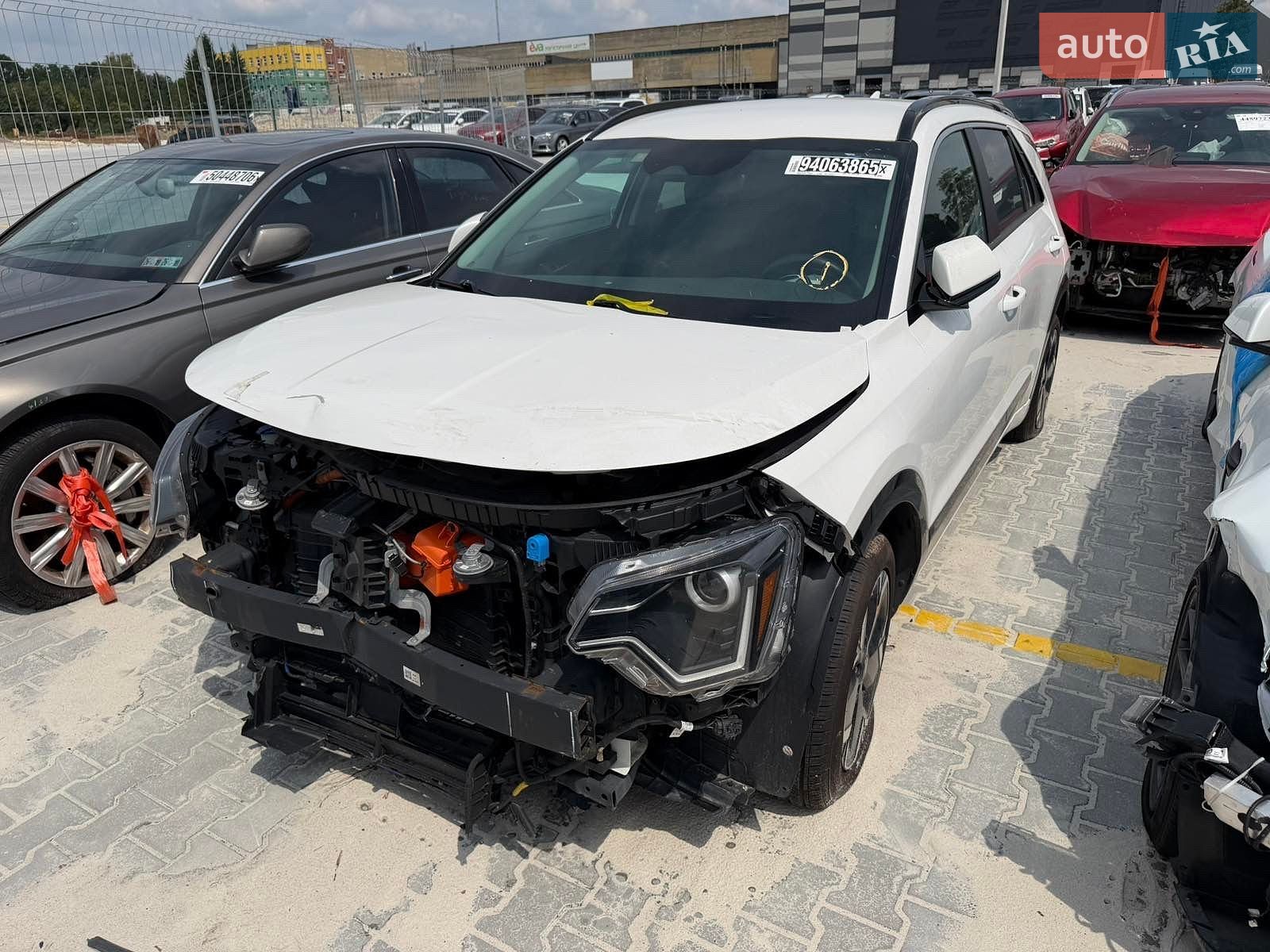 Kia Niro 2022 VIN KNDCR3L19P5022648 фото оголошення 3 з 20