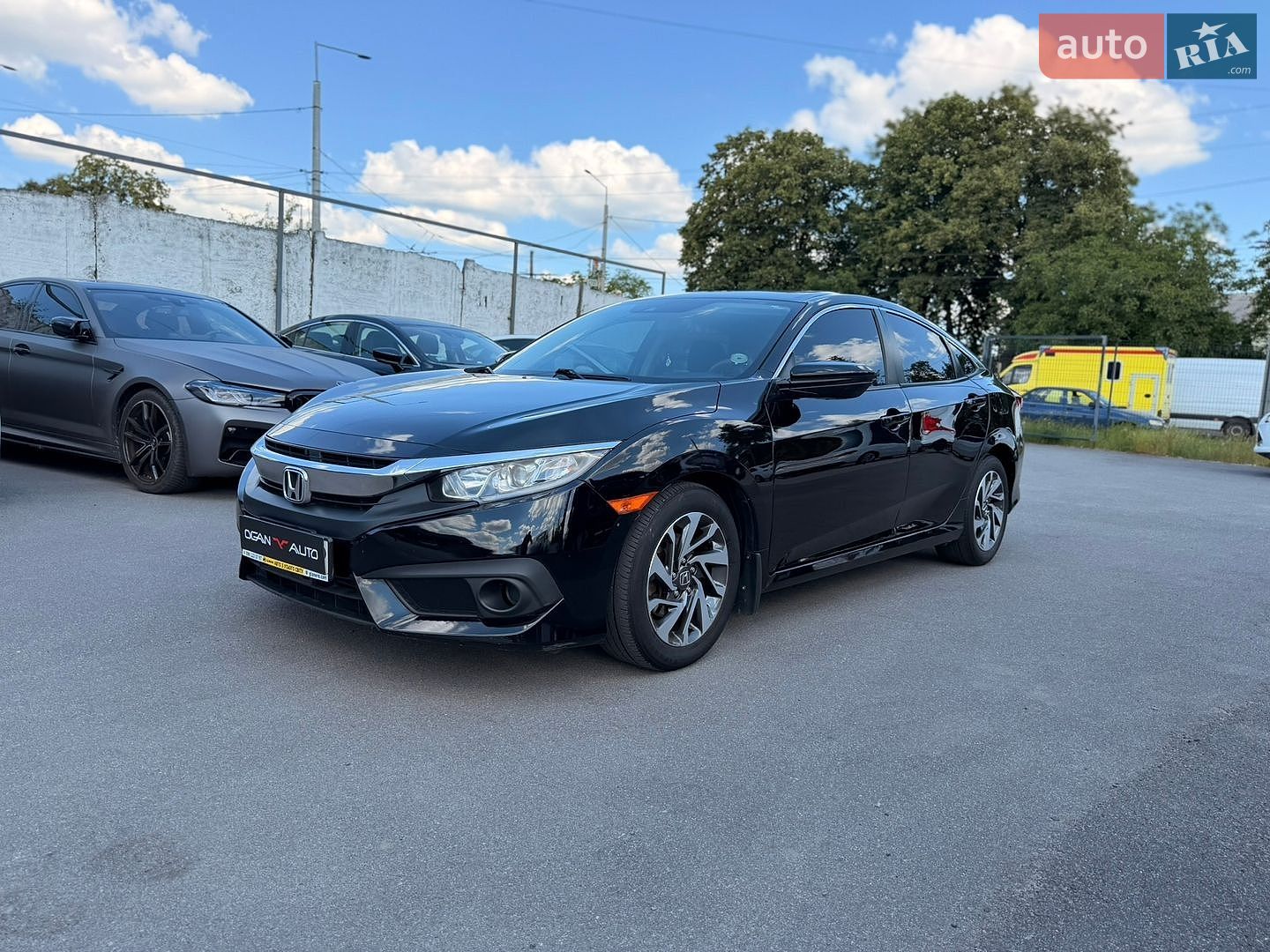 Honda Civic 2017 VIN 2HGFC2F83HH031827 фото оголошення 6 з 26