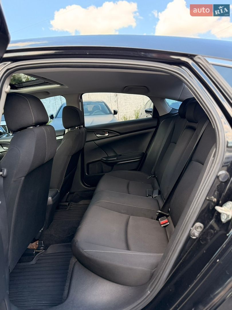 Honda Civic 2017 VIN 2HGFC2F83HH031827 фото оголошення 8 з 26
