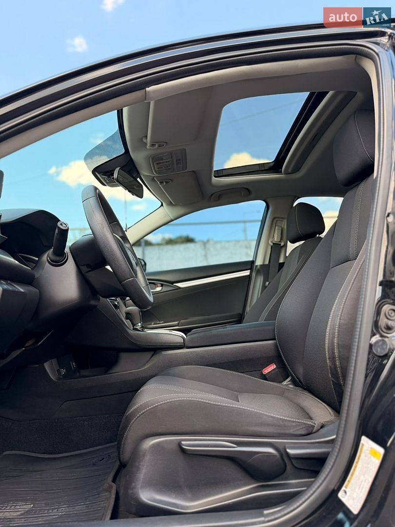 Honda Civic 2017 VIN 2HGFC2F83HH031827 фото оголошення 21 з 26