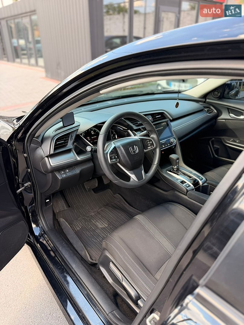 Honda Civic 2017 VIN 2HGFC2F83HH031827 фото оголошення 22 з 26