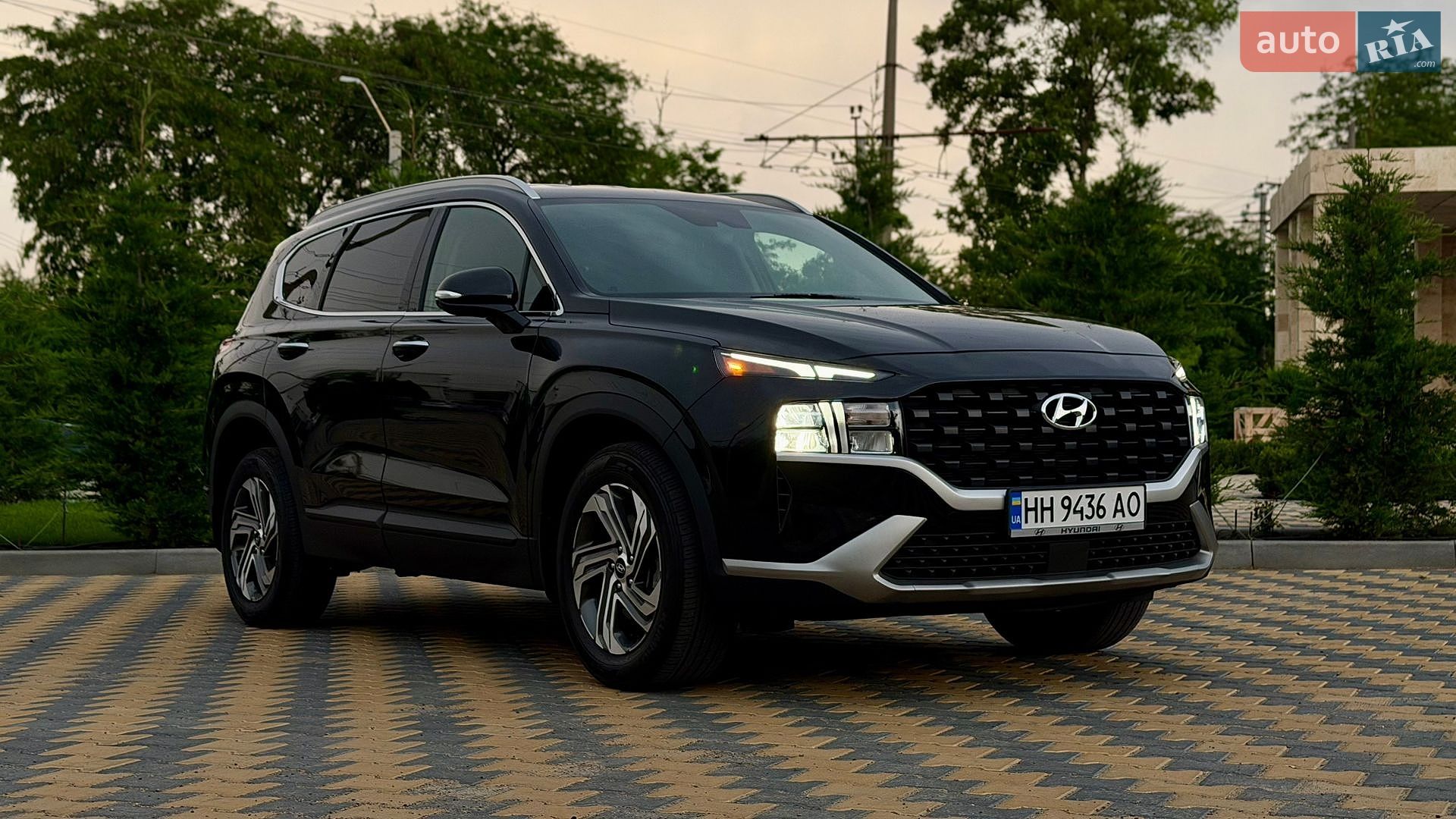 Hyundai Santa FE 2023 VIN 5NMS2DAJ3PH632373 фото оголошення 4 з 91