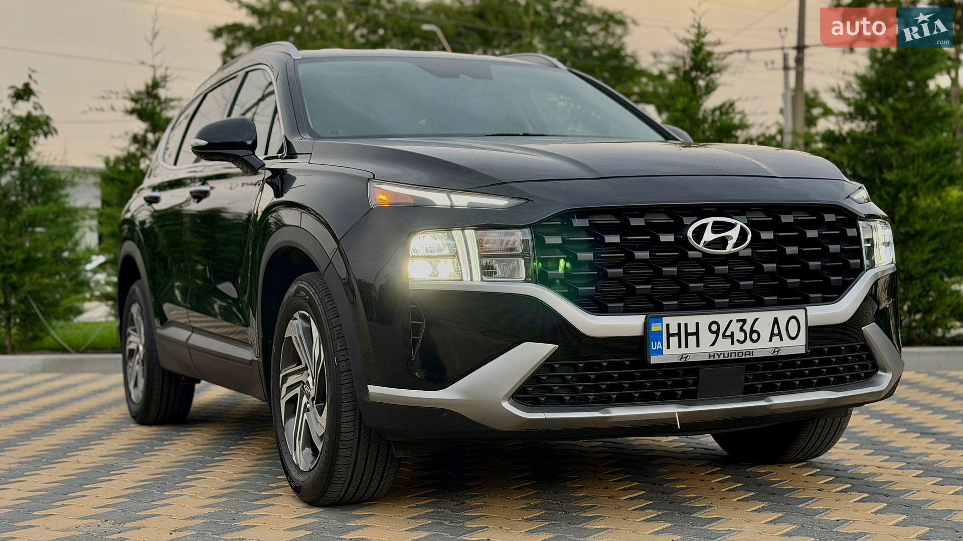 Hyundai Santa FE 2023 VIN 5NMS2DAJ3PH632373 фото оголошення 10 з 91