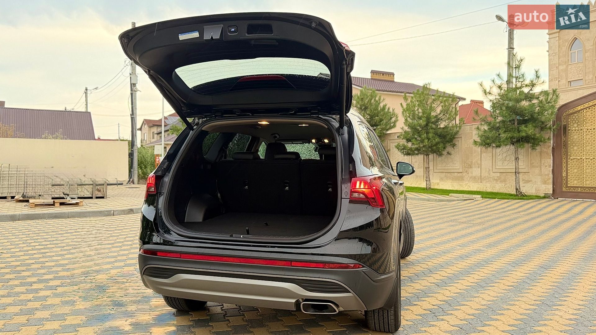 Hyundai Santa FE 2023 VIN 5NMS2DAJ3PH632373 фото оголошення 77 з 91
