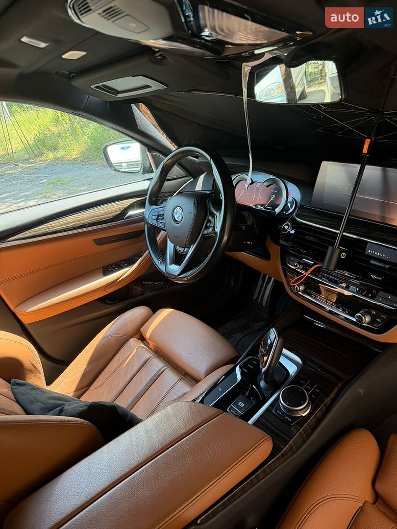 BMW 5 Series 2019 VIN WBAJA7C51KG911219 фото оголошення 16 з 17