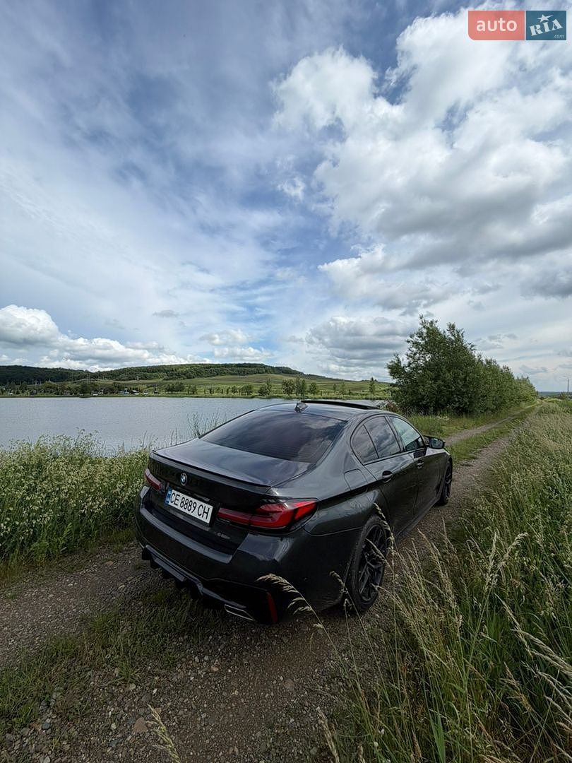 BMW 5 Series 2019 VIN WBAJA7C51KG911219 фото оголошення 5 з 17