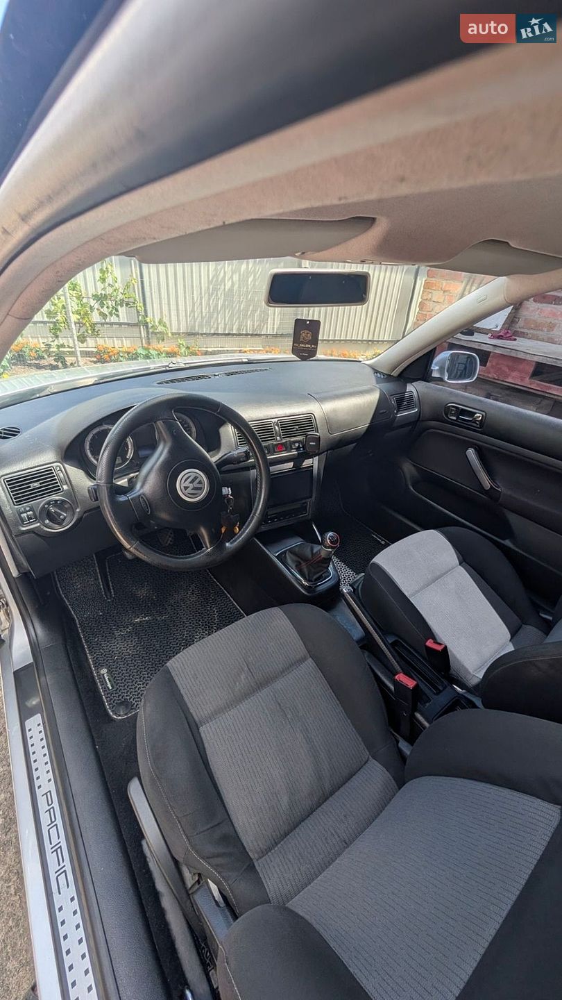 Volkswagen Golf 2003 VIN WVWZZZ1JZ3B126611 фото оголошення 8 з 16