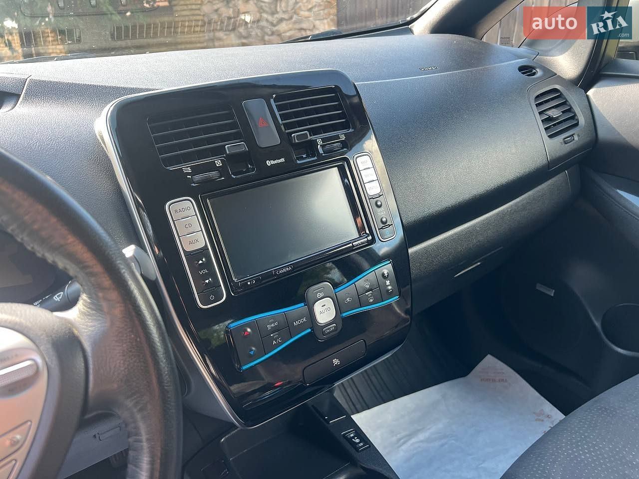 Nissan Leaf 2017 VIN SJNFAAZE0U6060564 фото оголошення 2 з 30