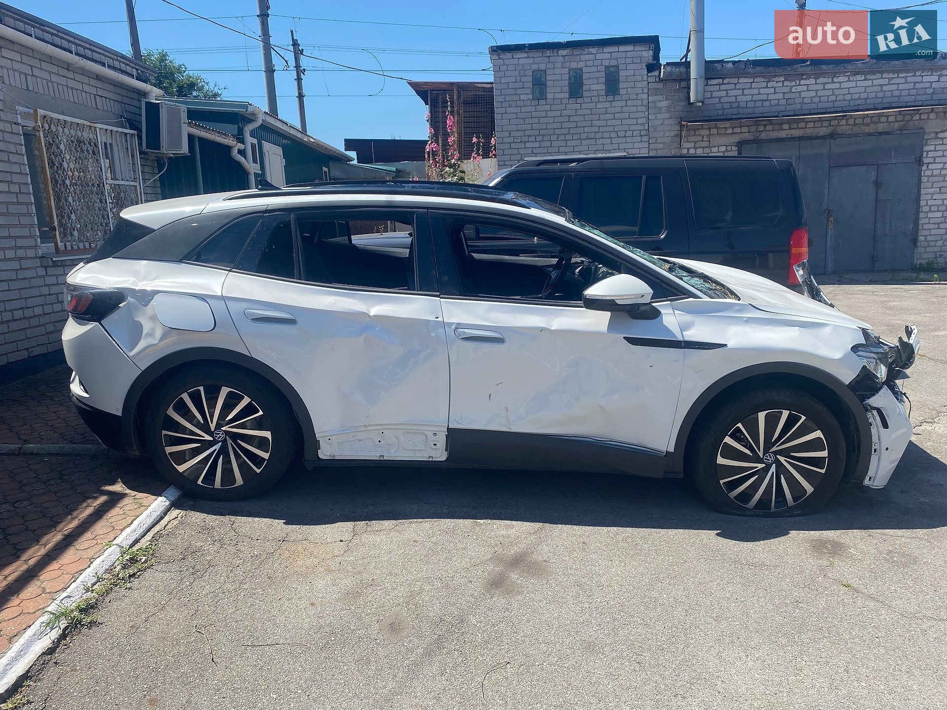 Volkswagen ID.4 2024 VIN 1V25MPE85RC014634 фото оголошення 3 з 23