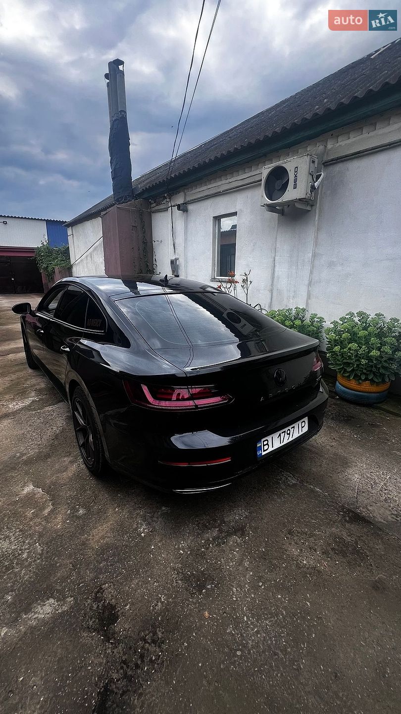 Volkswagen Arteon 2018 VIN WVWBR7AN0KE000619 фото оголошення 2 з 9