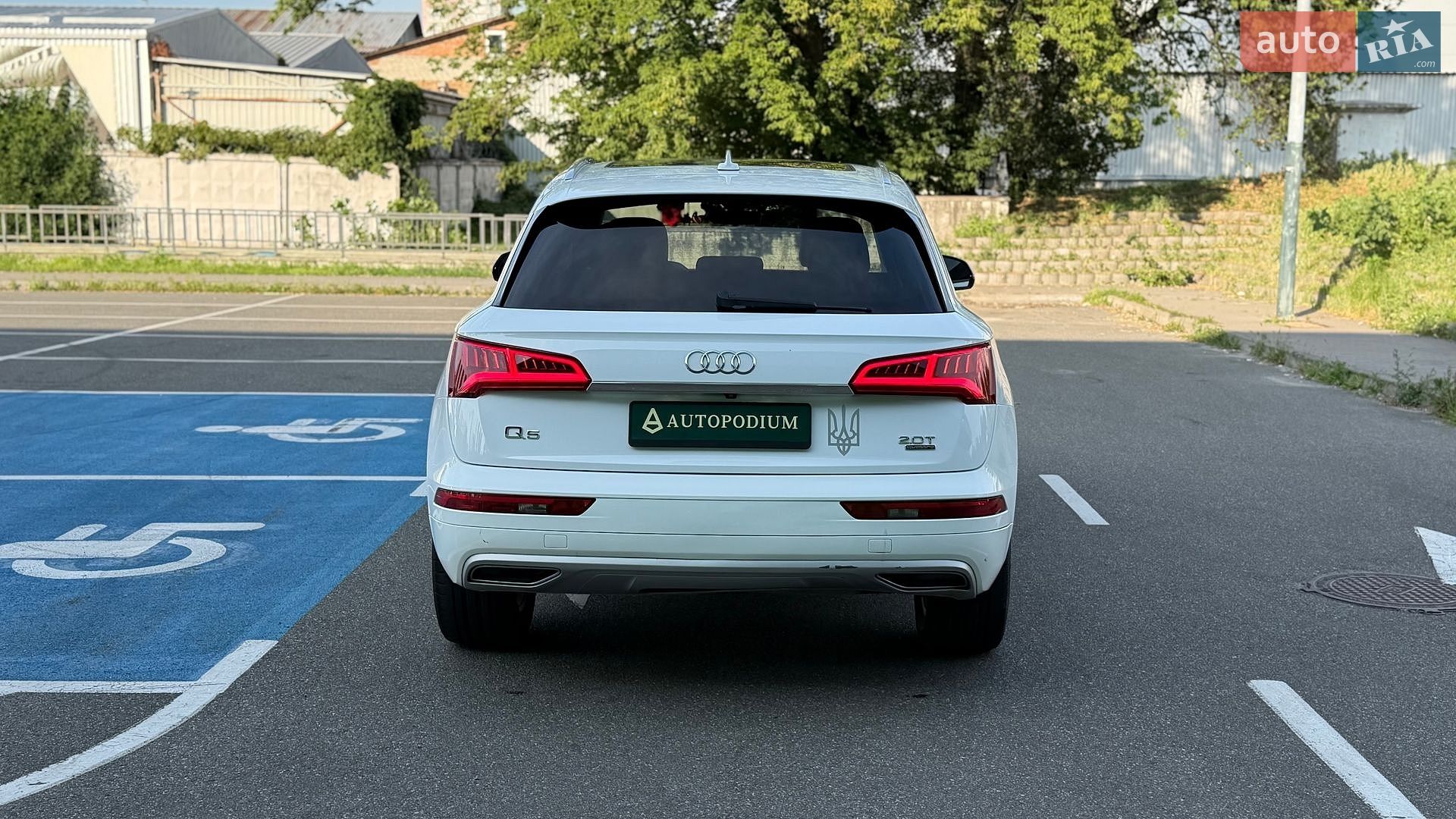 Audi Q5 2017 VIN WA1ANAFY3J2004763 фото оголошення 7 з 40