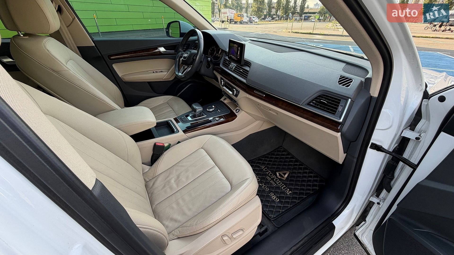 Audi Q5 2017 VIN WA1ANAFY3J2004763 фото оголошення 23 з 40
