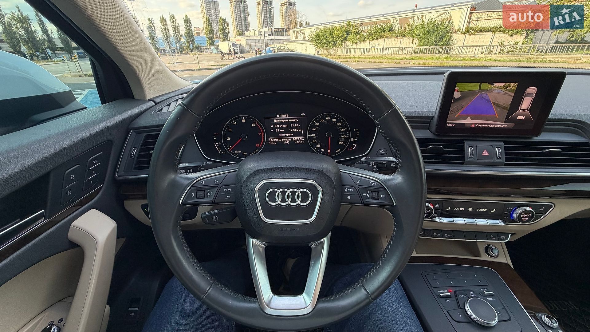 Audi Q5 2017 VIN WA1ANAFY3J2004763 фото оголошення 31 з 40