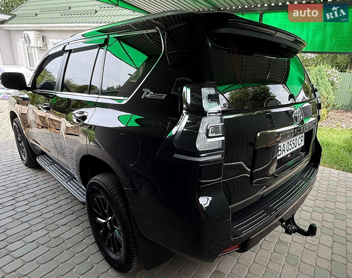Toyota Land Cruiser Prado 2019 VIN JTEBR3FJ50K150430 фото оголошення 4 з 26