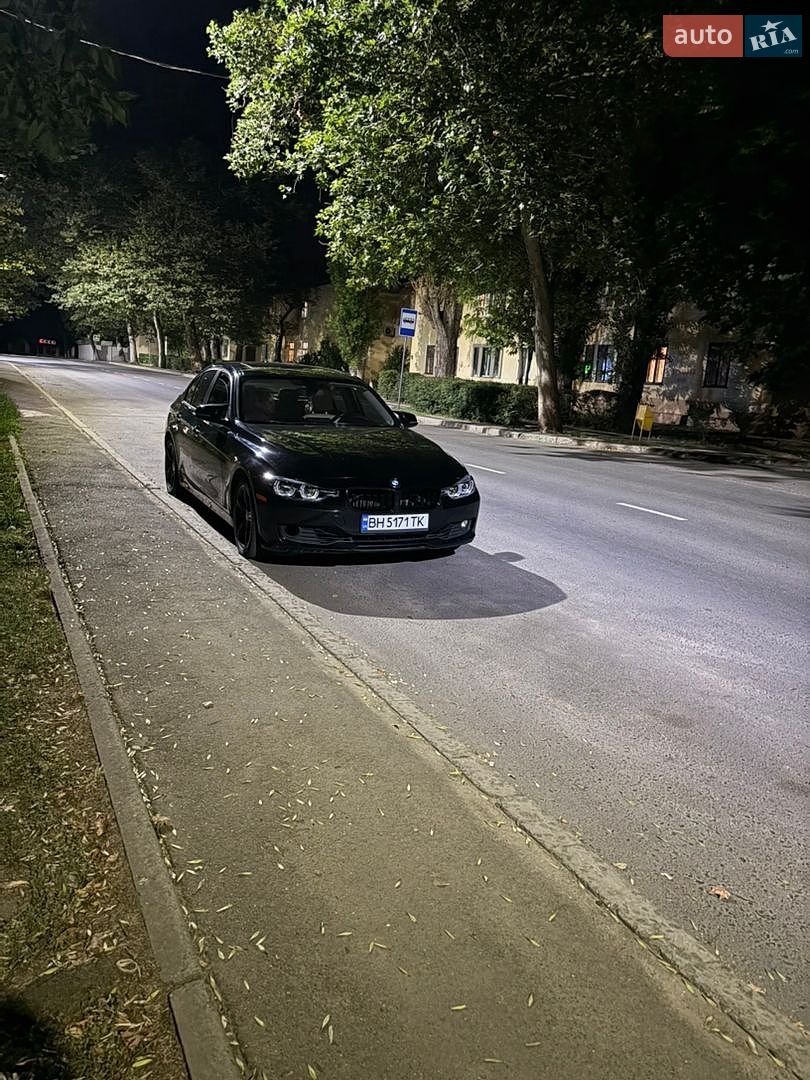 BMW 3 Series 2012 VIN WBA3C1C52DF435037 фото оголошення 2 з 13
