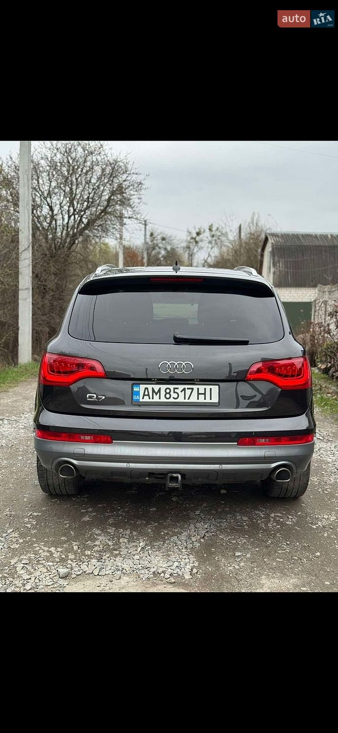 Audi Q7 2012 VIN WA1LGAFE3DD001833 фото оголошення 4 з 17