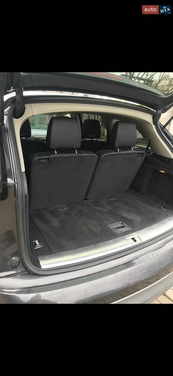Audi Q7 2012 VIN WA1LGAFE3DD001833 фото оголошення 10 з 17