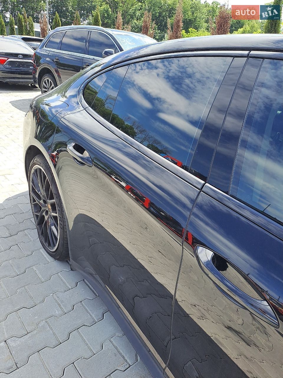 Porsche Panamera 2018 VIN WP0AA2A79JL110392 фото оголошення 6 з 17