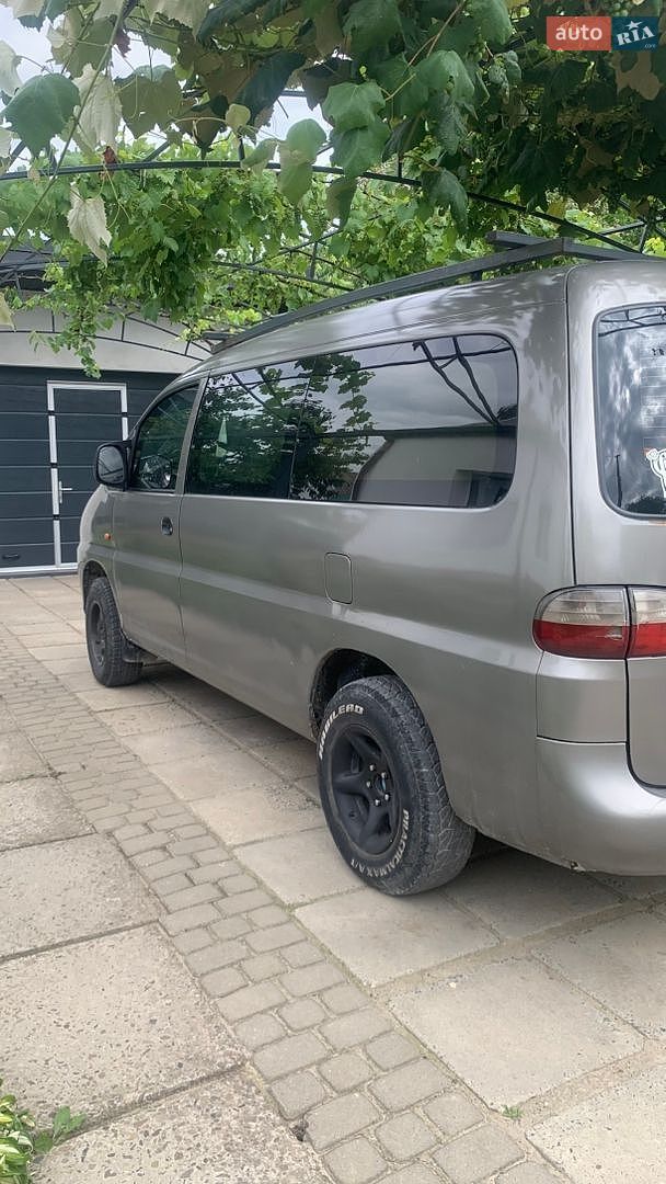 Hyundai H-1 2005 VIN NLJWVH7JP5Z043765 фото оголошення 8 з 9