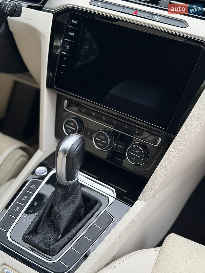 Volkswagen Passat 2015 VIN WVWZZZ3CZFE463788 фото оголошення 21 з 25
