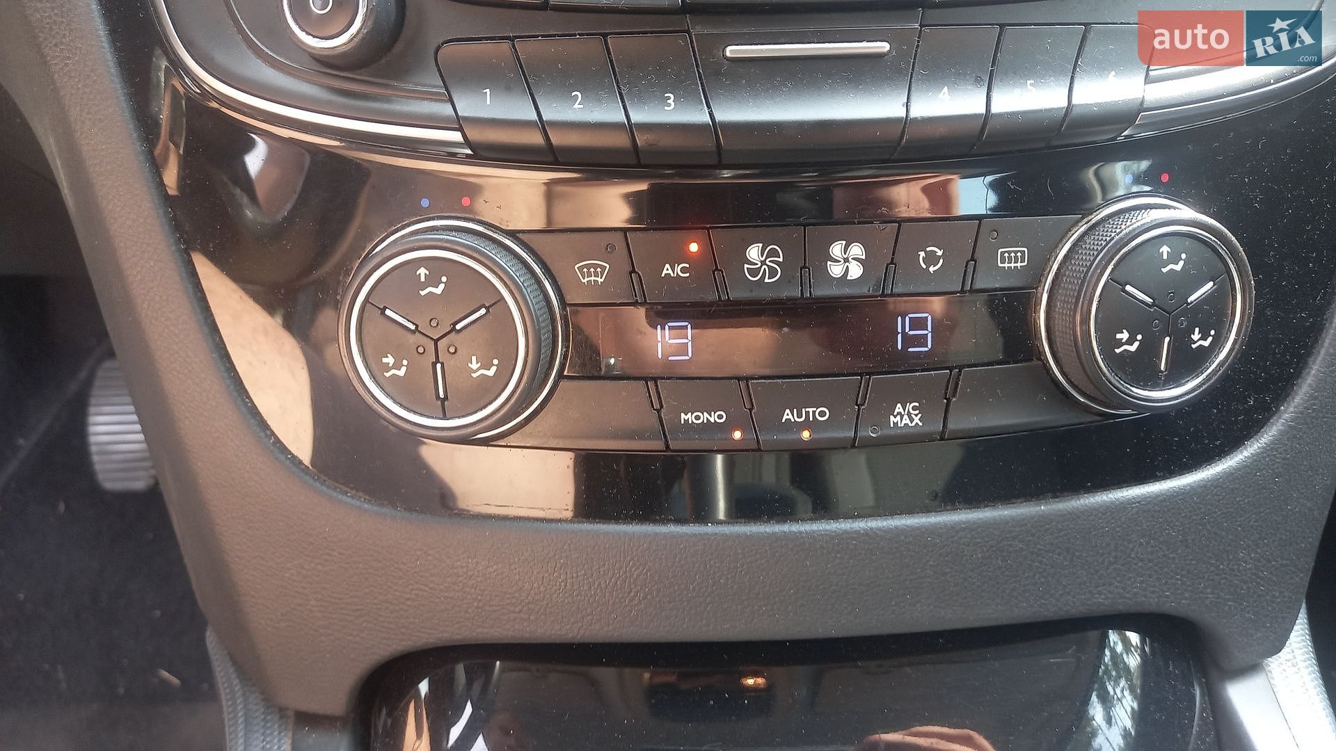 Peugeot 508 2012 VIN VF38D9HL0CL089726 фото оголошення 10 з 17