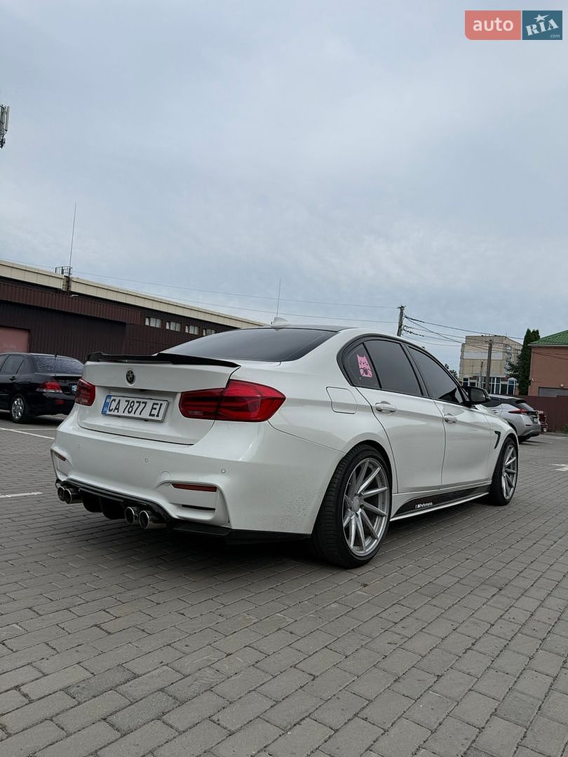 BMW 3 Series 2015 VIN WBA8E3C57GK501525 фото оголошення 19 з 36