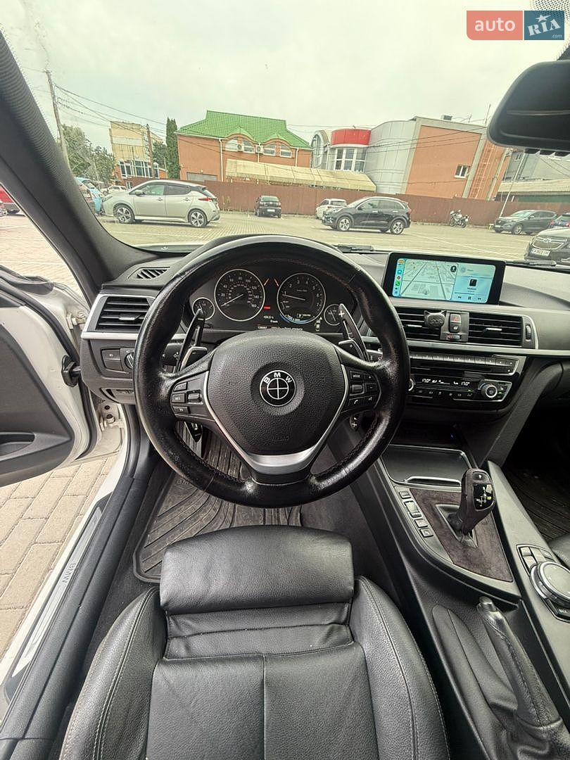 BMW 3 Series 2015 VIN WBA8E3C57GK501525 фото оголошення 28 з 36
