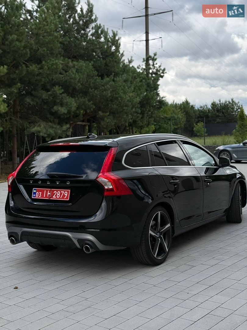 Volvo V60 2016 VIN YV1FWA5C6G1295382 фото оголошення 13 з 26