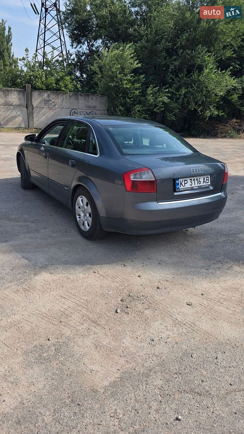 Audi A4 2001 VIN WAUZZZ8E92A137398 фото оголошення 3 з 11