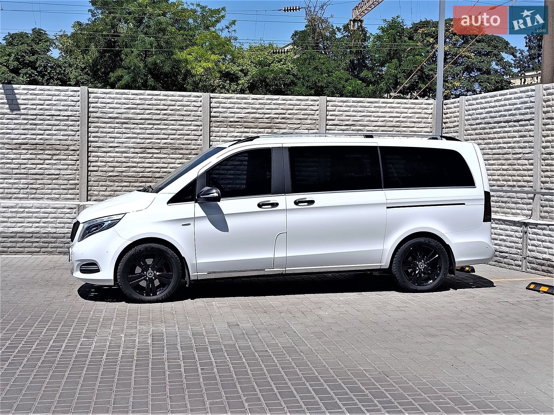 Mercedes-Benz V-Class 2015 VIN WDF44781313033493 фото оголошення 25 з 118