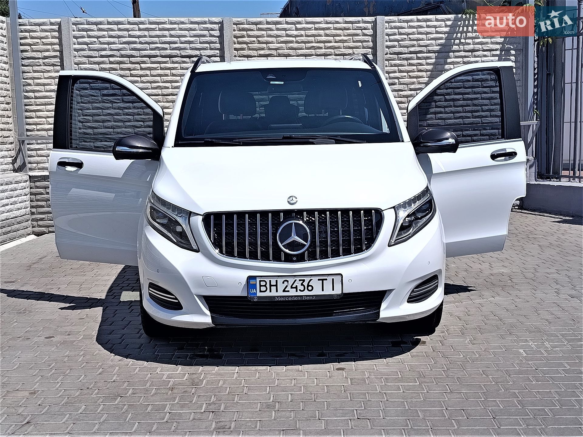 Mercedes-Benz V-Class 2015 VIN WDF44781313033493 фото оголошення 34 з 118