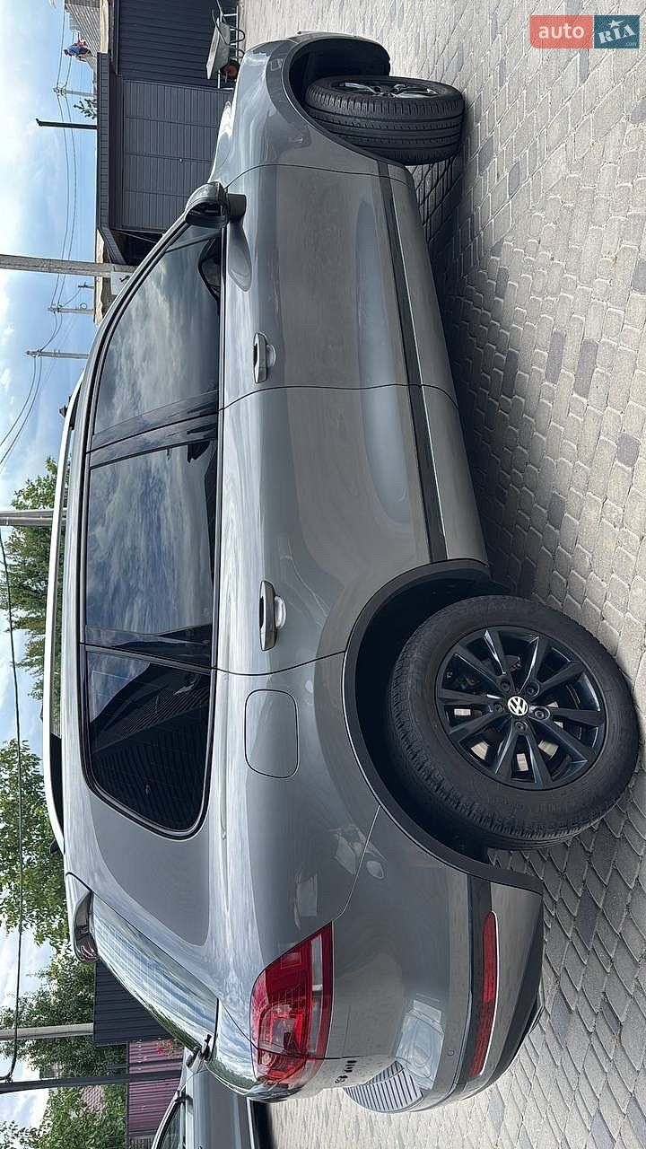 Volkswagen Touareg 2016 VIN WVGZZZ7PZGD034209 фото оголошення 5 з 13