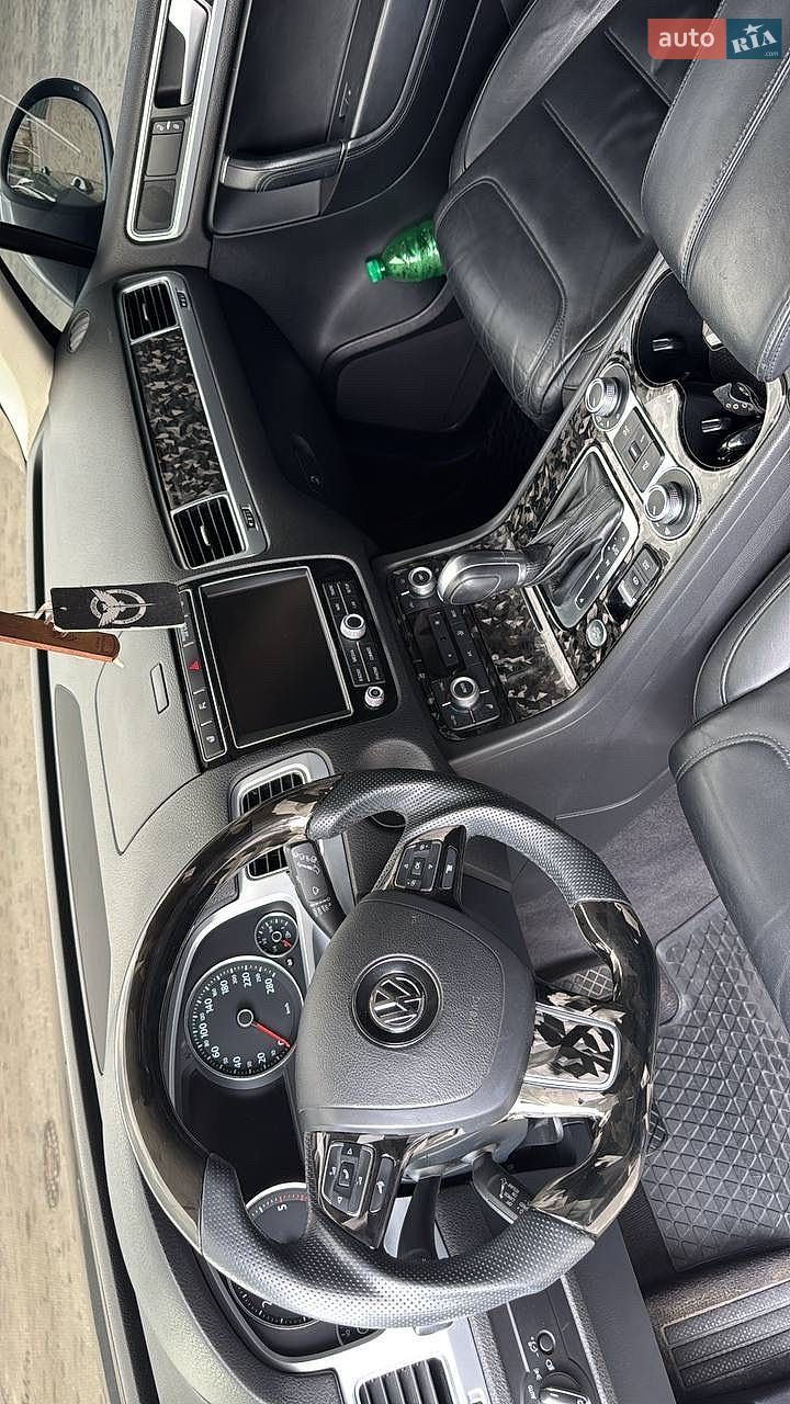 Volkswagen Touareg 2016 VIN WVGZZZ7PZGD034209 фото оголошення 9 з 13